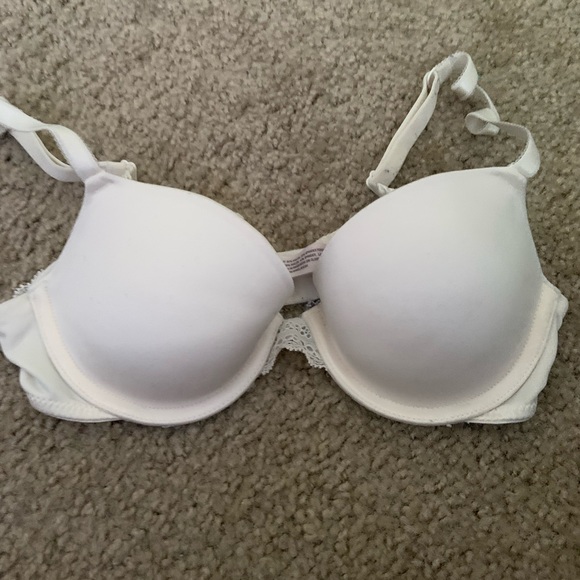 Auden 32A bras bundle - Picture 4 of 4